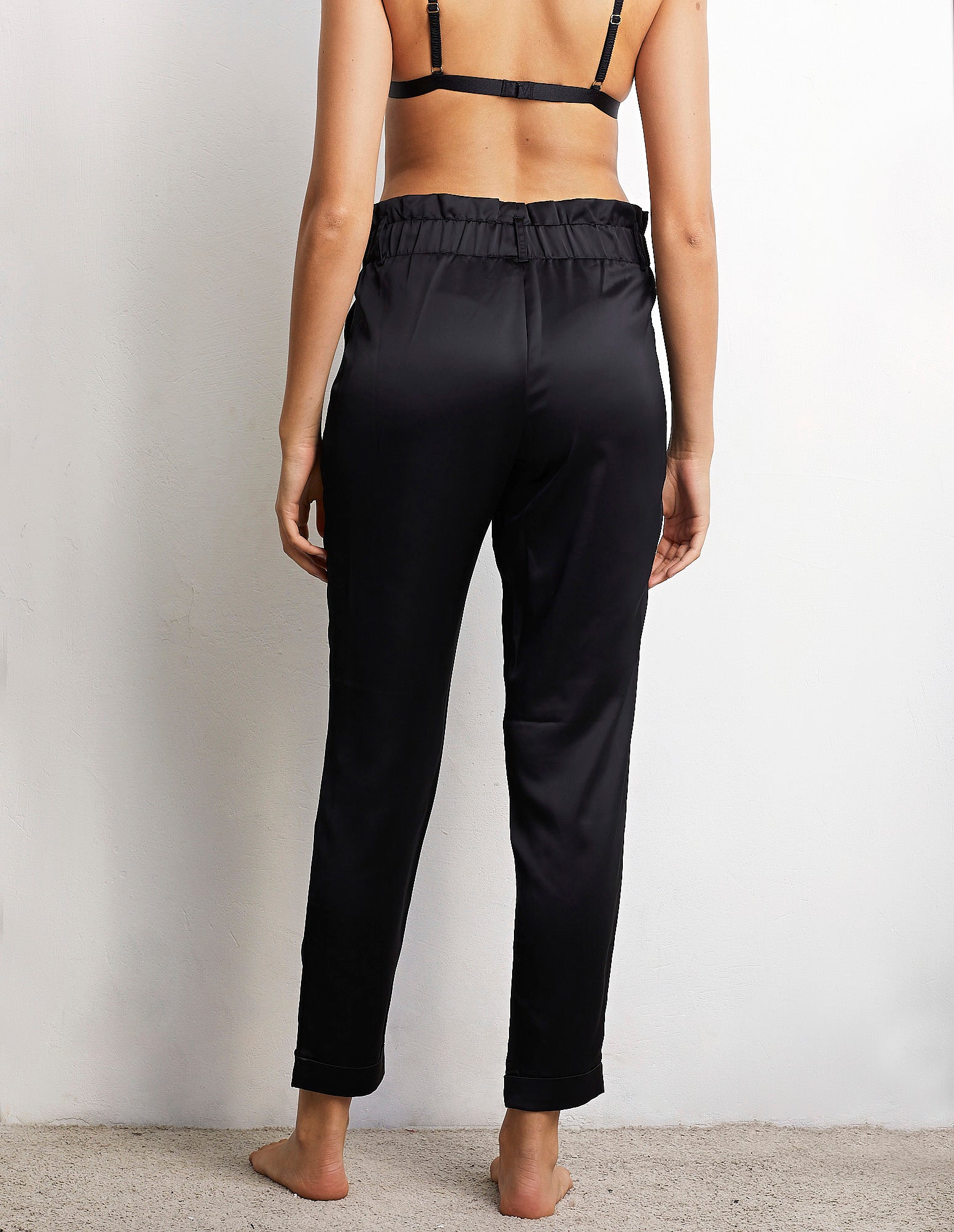 Must Have Woman Full-long trousers