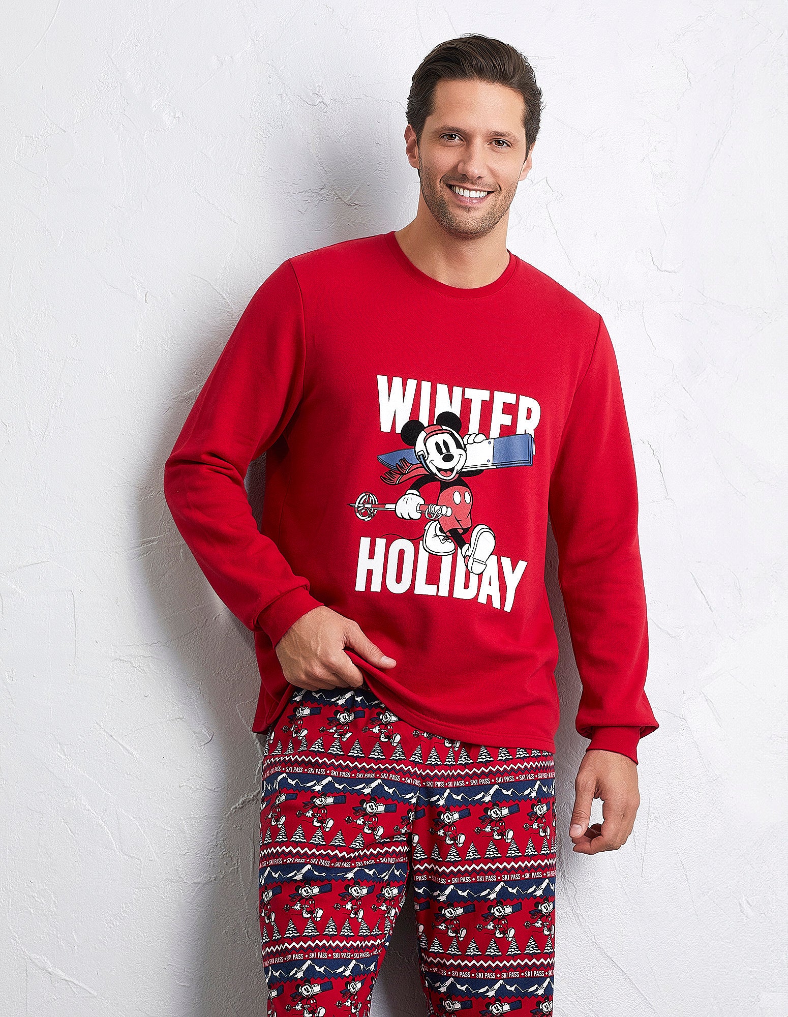 Disney Skipass Family Man Pyjamas 3