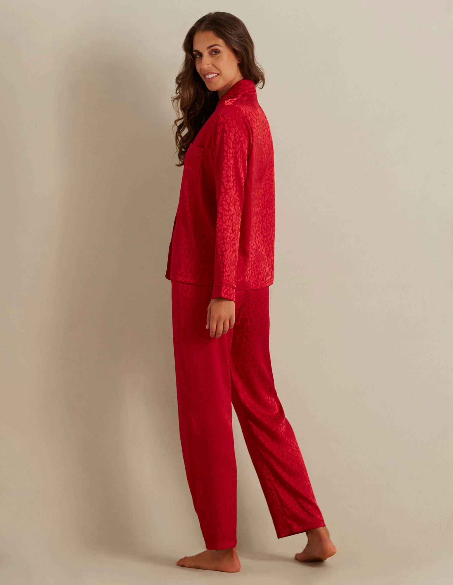 Red Leopard Woman Long-Pyjamas with front opening