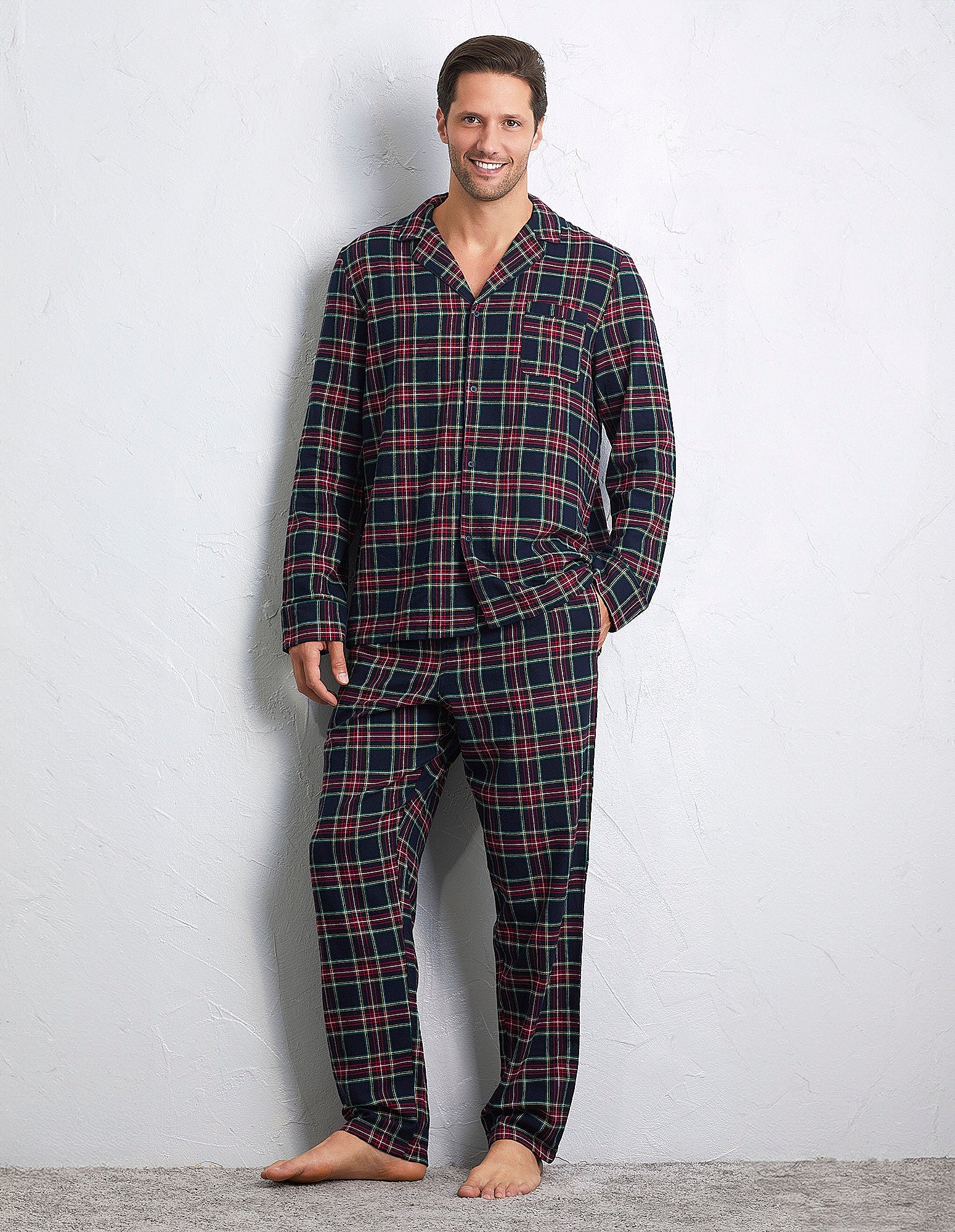 Tartan Family Man Long-Pyjamas with front opening 3