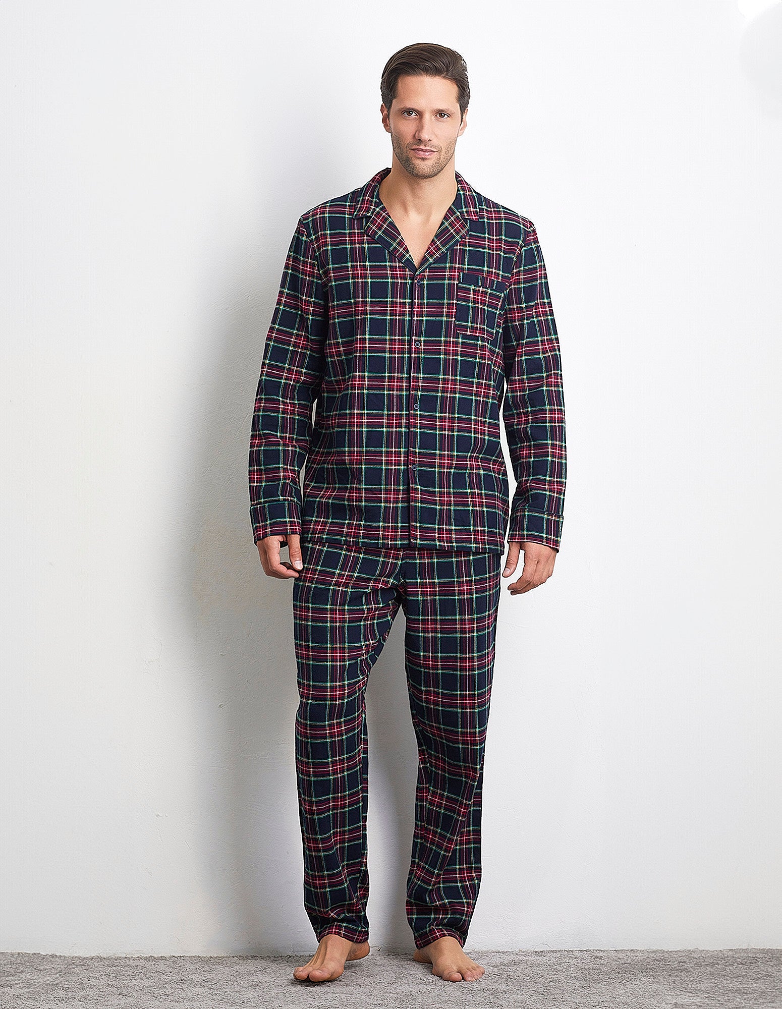 Tartan Family Man Long-Pyjamas with front opening 3